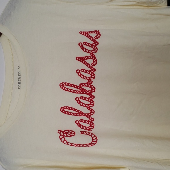 NWT Forever21 Tee - Picture 2 of 3